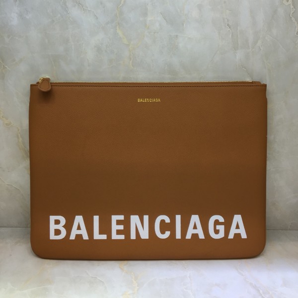 발렌시아가 클러치