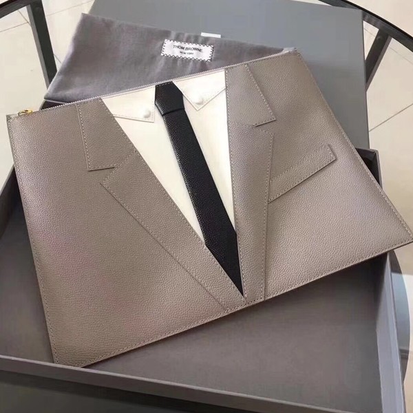 톰브라운 클러치