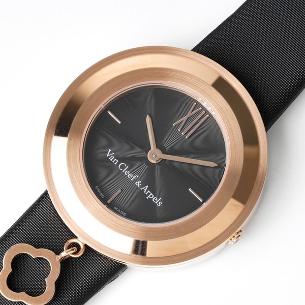 반클리프 앤 아펠 참 워치 로즈골드 블랙
