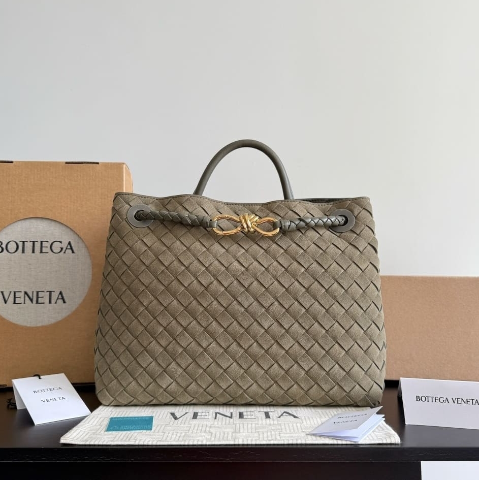 보테가베네타 안디아모 미디움 32