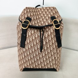 디올 제트 플랩 백팩