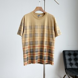 버버리 그라데이션 체크 티셔츠
