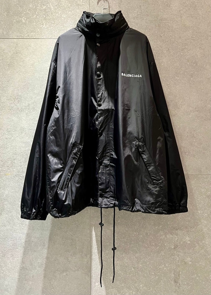 발렌시아가 백로고 윈드브레이커