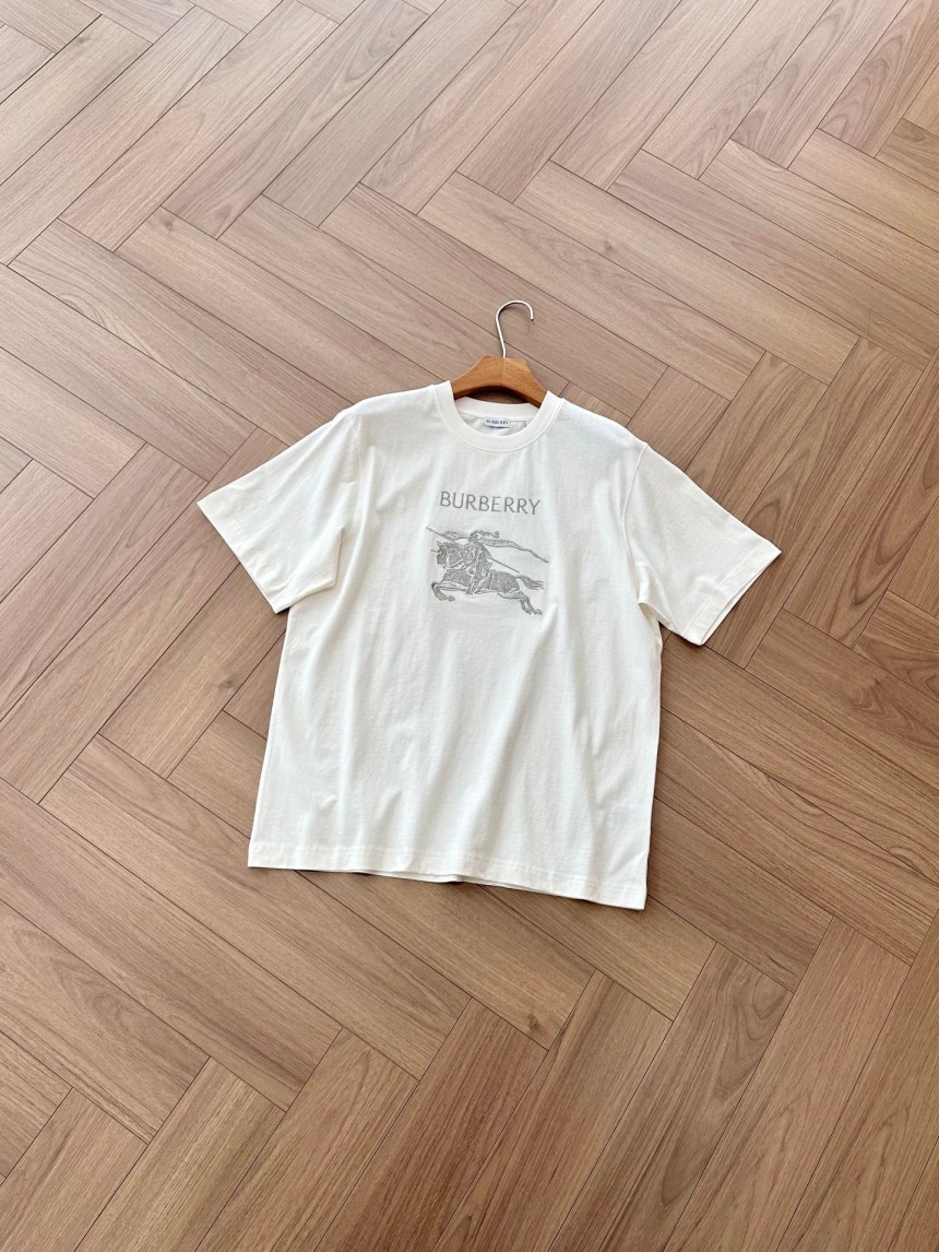 버버리 EKD 자수 티셔츠