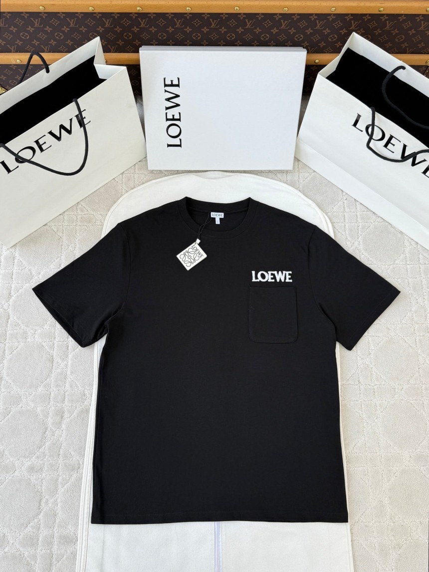 로에베 릴랙스 핏 티셔츠