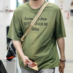 아크네 스튜디오 로고 프린트 티셔츠