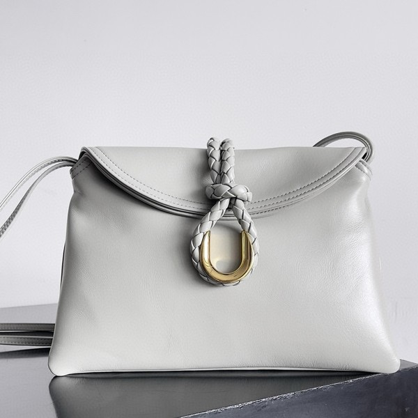 보테가베네타 리베르타 미디엄 아이보리