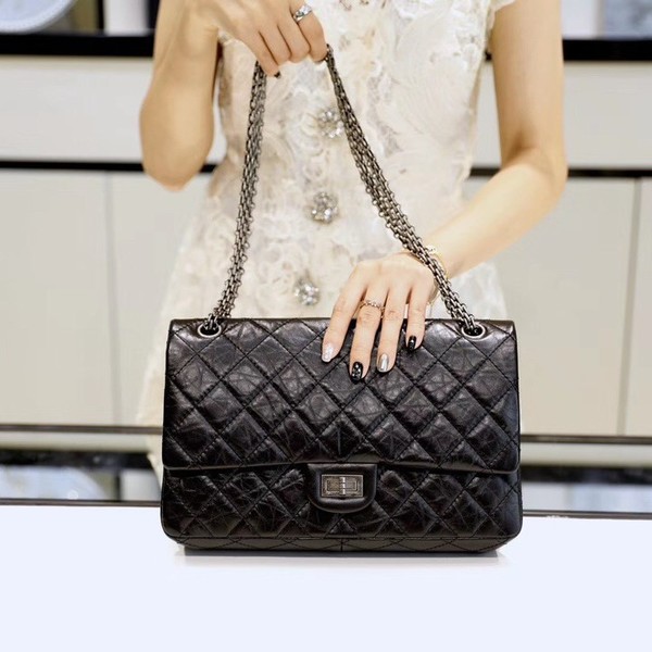 샤넬 2.55백 스터드 빈티지