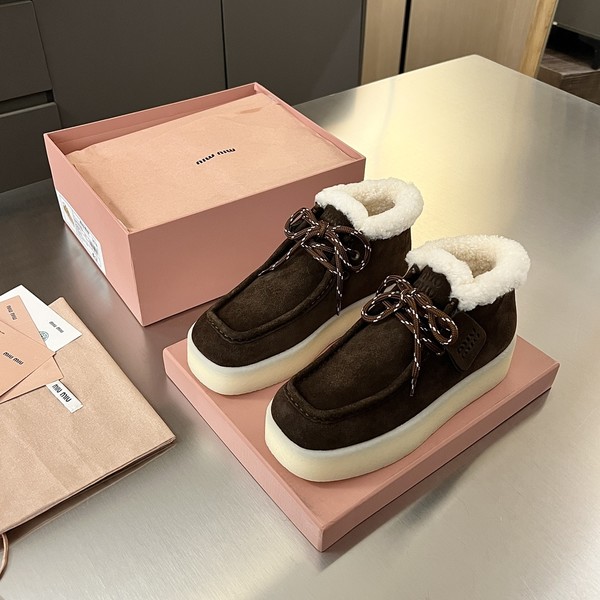 미우미우 스웨이드 델라베 웨지 앵클 부츠