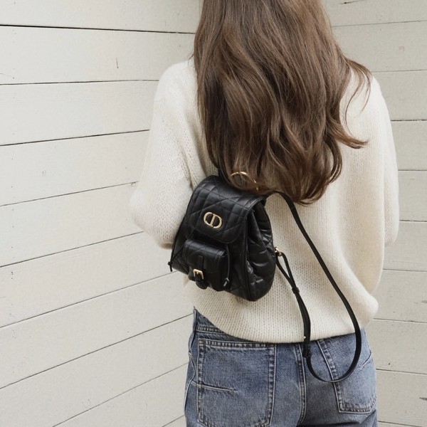 디올 카로 백팩 스몰 블랙