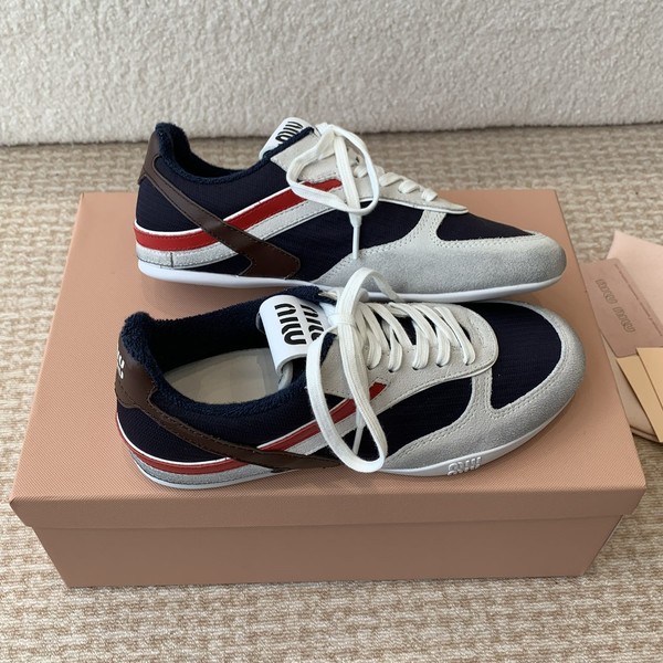 미우미우 25FW 김나지움 스니커즈