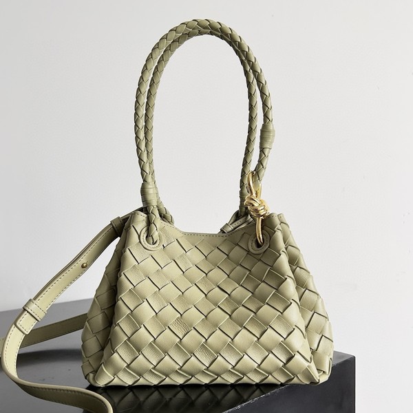 보테가 베네타 안디아모 파라슈트 미니(차정원 백)