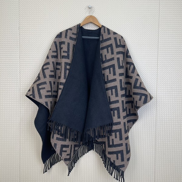 펜디 양모 로고 머플러