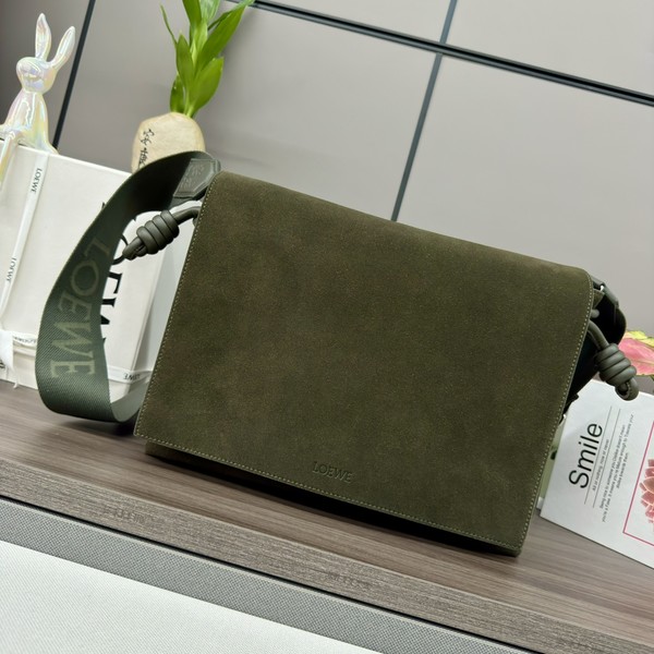 로에베 플라멩코 스웨이드 크로스백