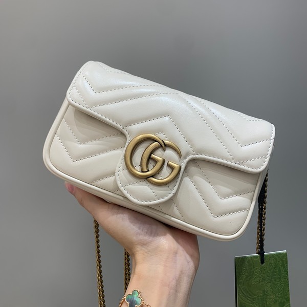 구찌 GG 마몬트 마틀라세 미니백