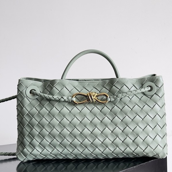 보테가베네타 스몰 안디아모 백 E/W