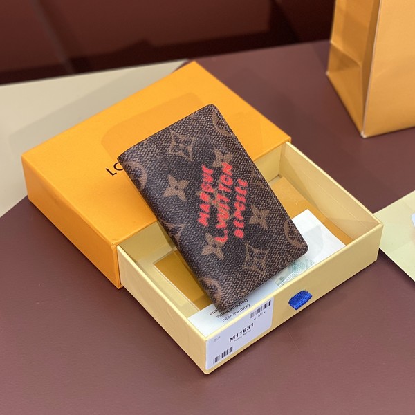 루이비통 오거나이저 여권지갑 M11631