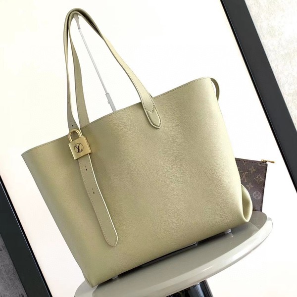 루이비통 로우 키 카바스 M25343