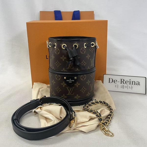 3월 4일 김*신 고객님