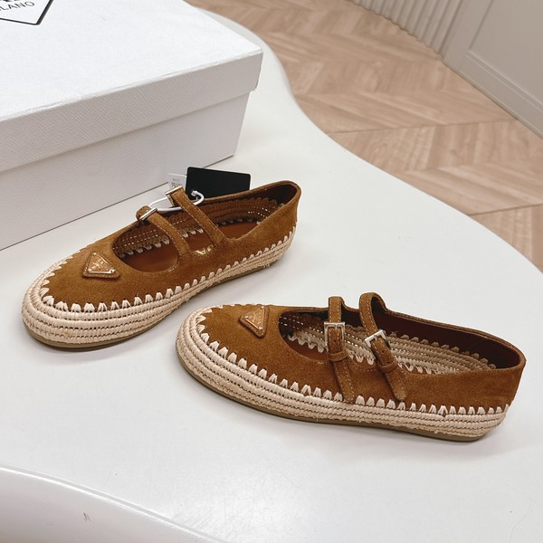 프라다 스웨이드 발레리나