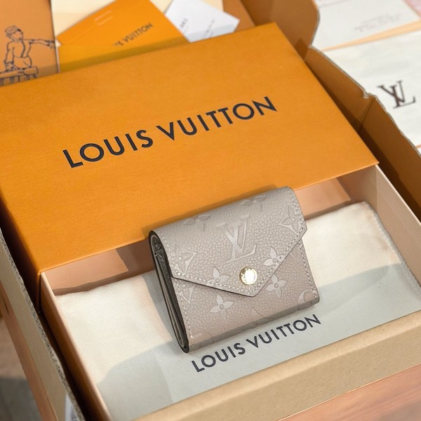 루이비통 조에 월릿 M69800