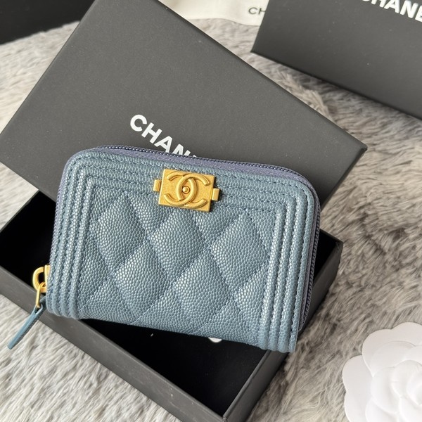 샤넬 보이 캐비어 금장 카드지갑 A80602