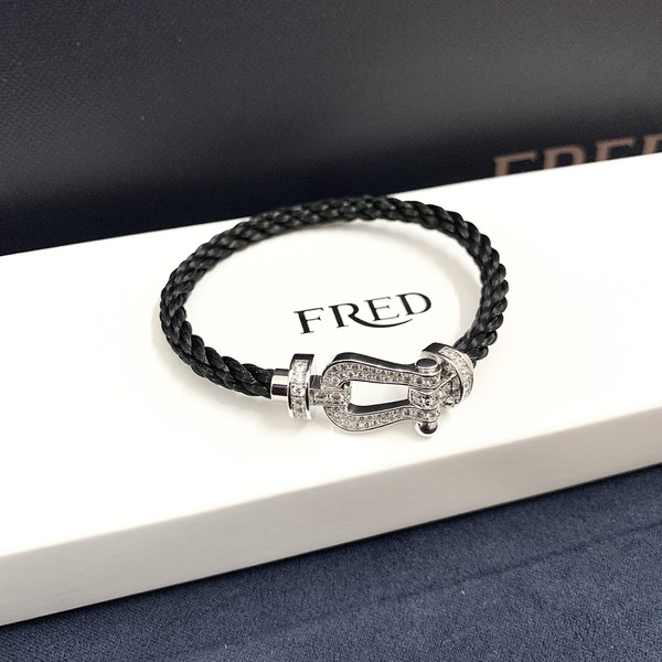 프레드 포스텐 하프 파베 버클 브레이슬릿