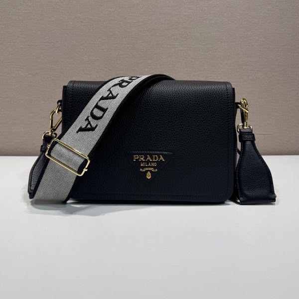 프라다 레더숄더백 1BD314