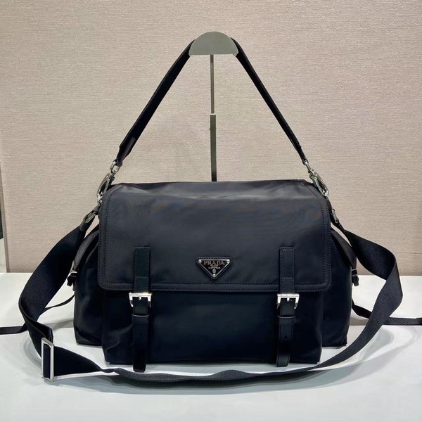 프라다 익스플로어 리나일론 2VD082