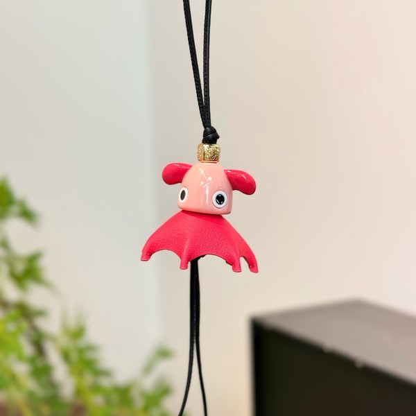 로에베 키홀더 핑크 퍼즐 참