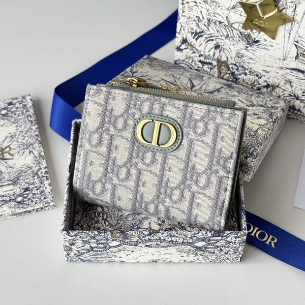 디올 오브릴크 30 몽테인 달리아