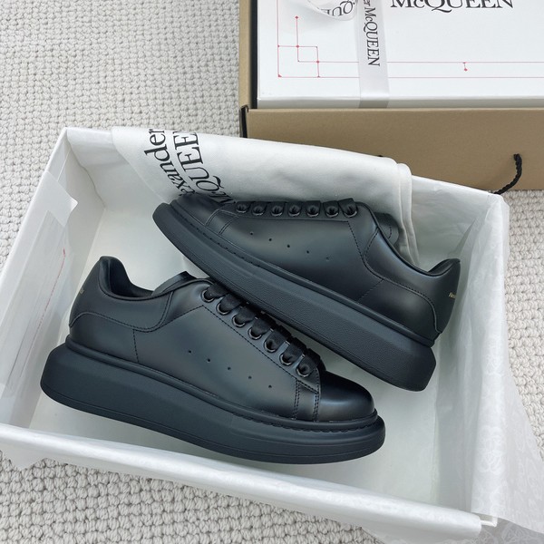 알렉산더 맥퀸 오버솔 스니커즈