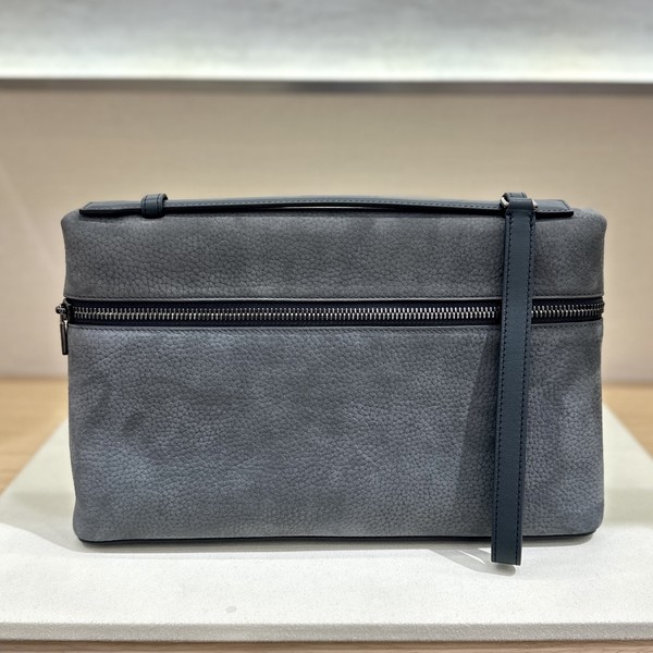 로로피아나 파우치 L29