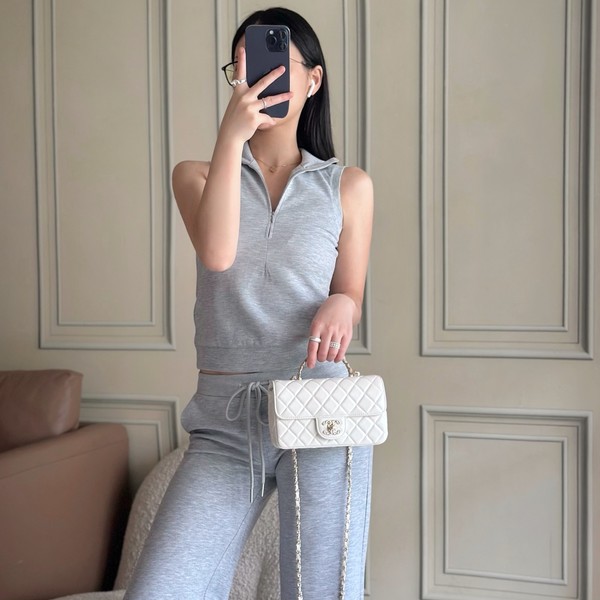 샤넬 핸들 장식 미니 플랩 백 AS4924