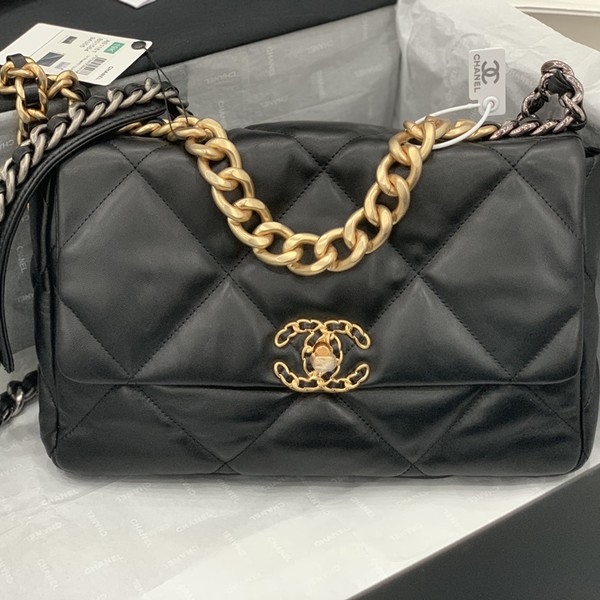 샤넬 19백 램스킨 라지 AS1161