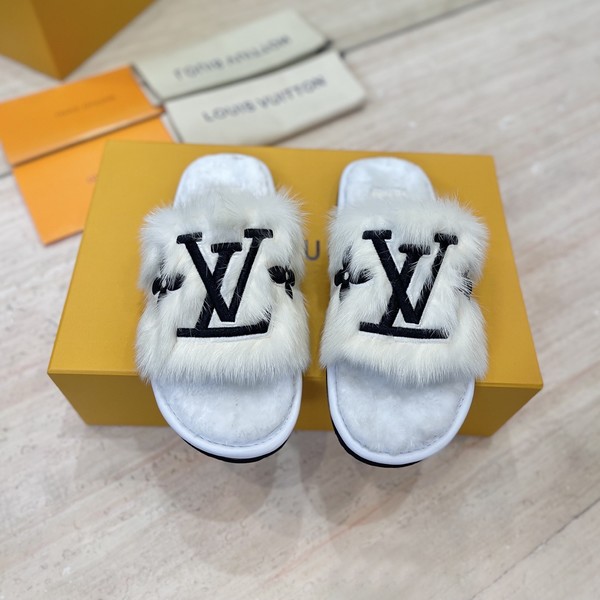 루이비통 25ss (유럽판) 시어링 퍼 뮬 슬리퍼