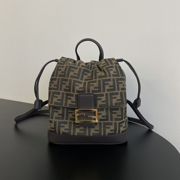 펜디 백팩 브라운 8BZ057