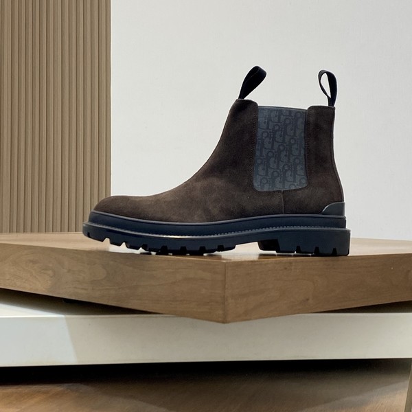 디올 익스플로러 첼시 부츠