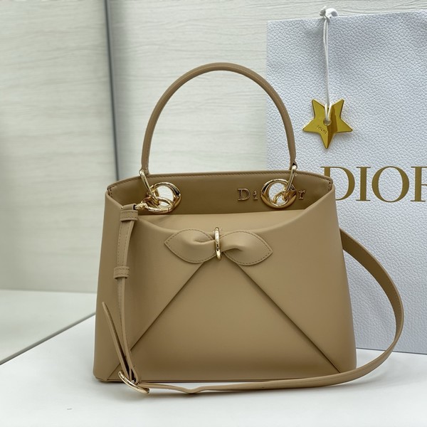 디올 26SS 조나단 앤더슨 타이니 노트