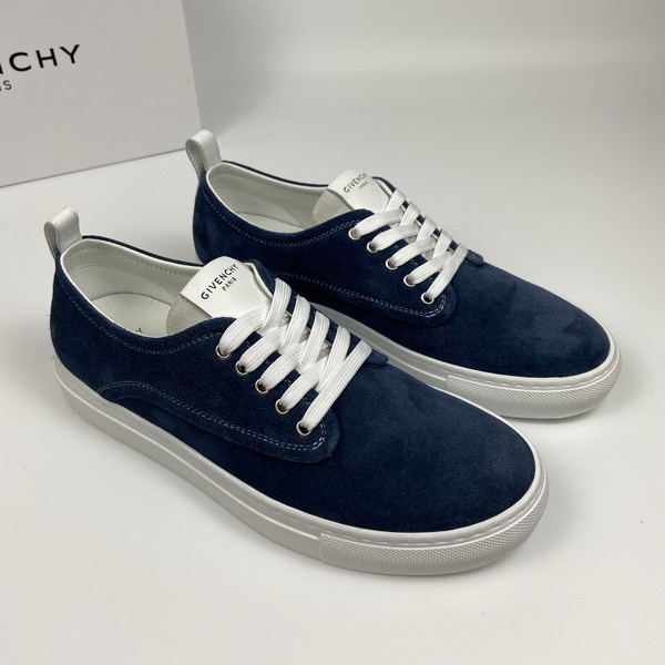 지방시 뉴시티 스웨이드 스니커즈