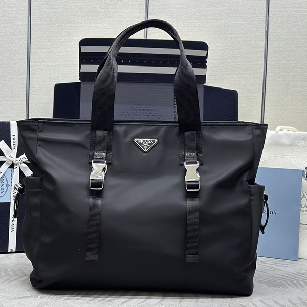 프라다 리나일론 토트 2VG042