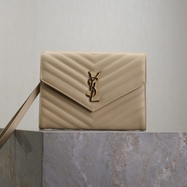 생로랑 카산드라 마틀라세 클러치 617662