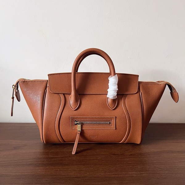 셀린느 스몰 뉴 러기지 124213