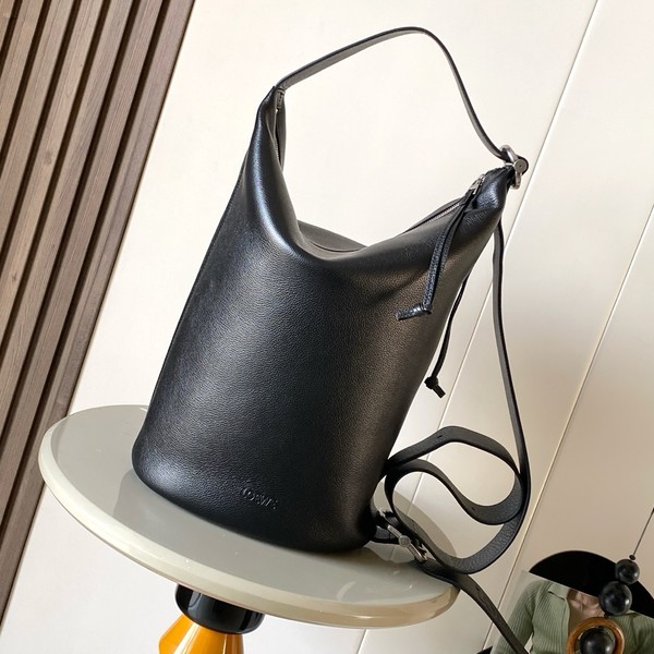 로에베 루프 버킷백 소프트 그레인 가죽 B000LBMX04