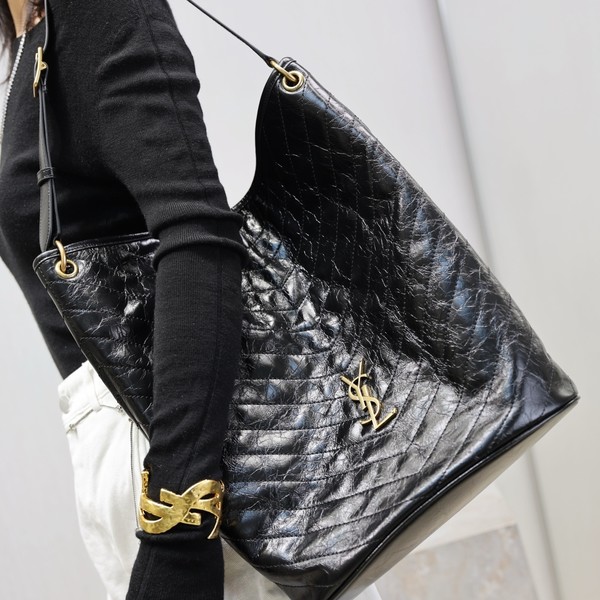 생로랑 카산드라 니키 서플 빈티지 레더 버킷 844346