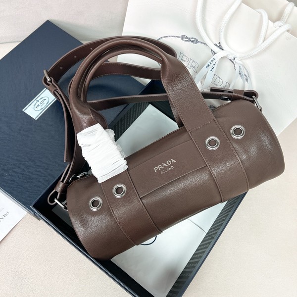 프라다 레더 탑 핸들 백 미디움 1BB161