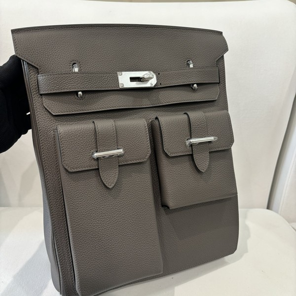 에르메스 헥아도 멀티포켓 PM