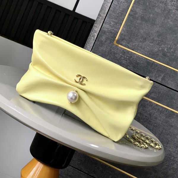 샤넬 체인 미니백 샤이니 램스킨  펄 AP4613