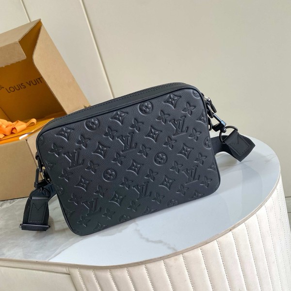 루이비통 크로스백 LV 트리오 메신저 M26713