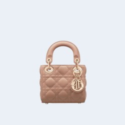 디올 레이디 마이크로 핸드백 로즈